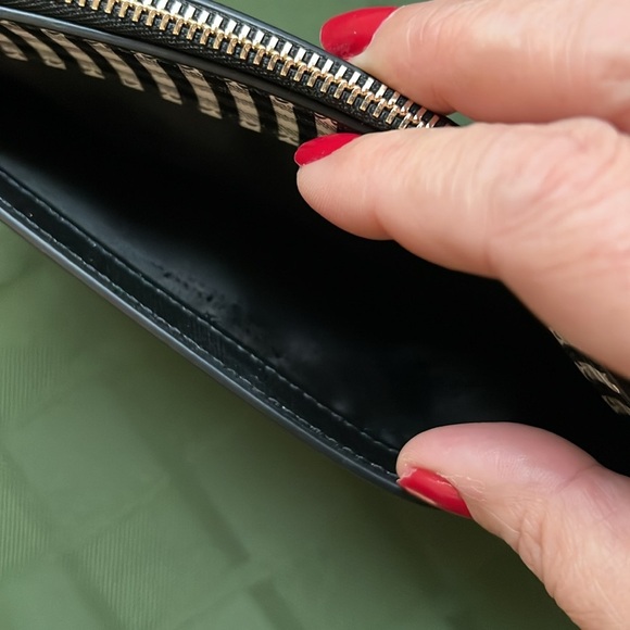 NWT Kate Spade Lucy Jazzy Gingham Printed Medium L-Zip Wristlet - Picture 5 of 9